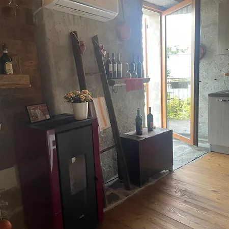 Stone House: Fairytale Flat With Magic View * Bellano