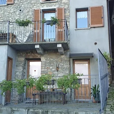 Casa Di Sasso Bellano