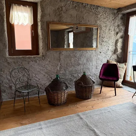 Апартаменты Casa Di Sasso Беллано
